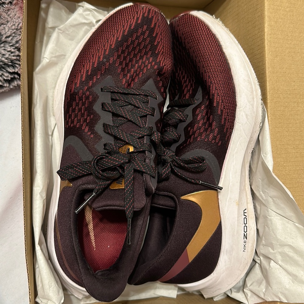 Nike Zoom Winflo Sneakers